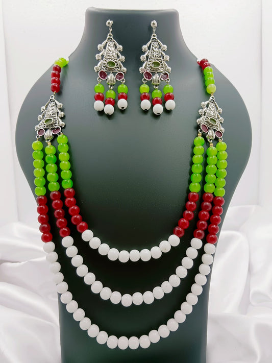 Metal Accent Beaded Necklace